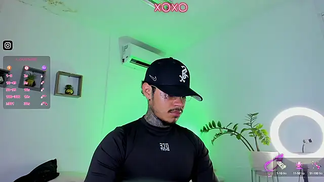 Snapshot of JordanSmiith_ chatting on 21, 1, 2025 JordanSmiith  online show from 21, 1, 2025