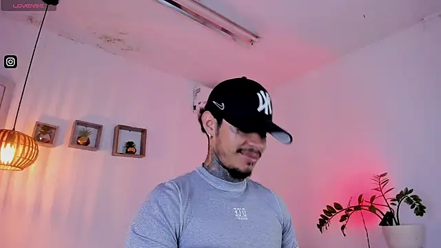 Snapshot of JordanSmiith_ chatting on 27, 1, 2025 JordanSmiith  online show from 27, 1, 2025