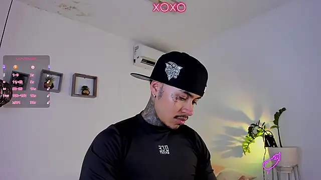 Snapshot of JordanSmiith_ chatting on 28, 1, 2025 JordanSmiith  online show from 28, 1, 2025
