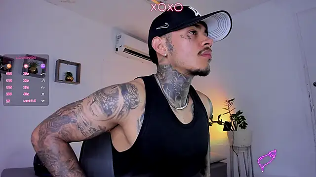 Snapshot of JordanSmiith_ chatting on 7, 2, 2025 JordanSmiith  online show from 7, 2, 2025