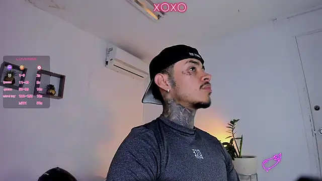 Snapshot of JordanSmiith_ chatting on 11, 2, 2025 JordanSmiith  online show from 11, 2, 2025