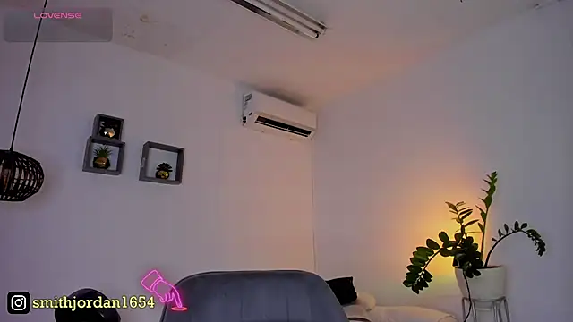 Snapshot of JordanSmiith_ chatting on 28, 2, 2025 JordanSmiith  online show from 28, 2, 2025