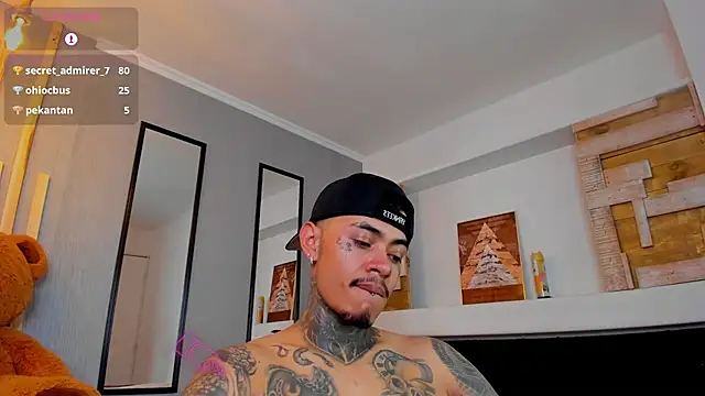 Snapshot of JordanSmiith_ chatting on 2, 3, 2025 JordanSmiith  online show from 2, 3, 2025