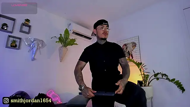 Snapshot of JordanSmiith_ chatting on 22, 3, 2025 JordanSmiith  online show from 22, 3, 2025