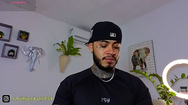 Snapshot of JordanSmiith_ chatting on 8, 9, 2025 JordanSmiith  online show from 8, 9, 2025