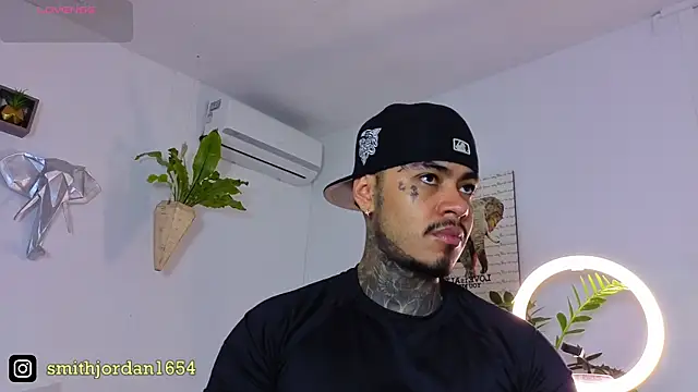 Snapshot of JordanSmiith_ chatting on 3, 10, 2025 JordanSmiith  online show from 3, 10, 2025