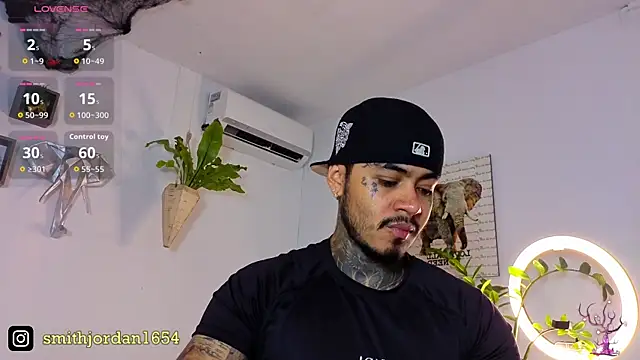 Snapshot of JordanSmiith_ chatting on 18, 10, 2025 JordanSmiith  online show from 18, 10, 2025