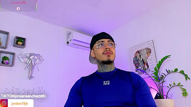 JordanSmiith  online show from 2, 5, 2026