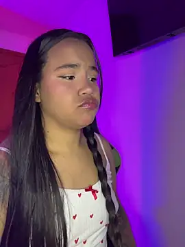 leila 22 online show from 23, 10, 2025