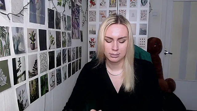 Snapshot of CapriScorpion chatting on 13, 1, 2026 CapriScorpion online show from 13, 1, 2026