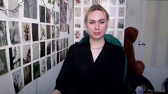 Snapshot of CapriScorpion chatting on 5, 2, 2026 CapriScorpion online show from 5, 2, 2026