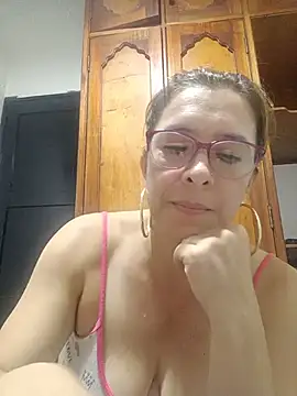 mademonsexy online show from 10, 5, 2026