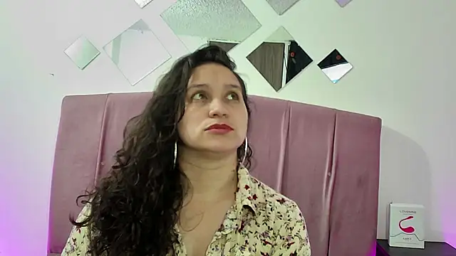 Melissa Milf of online show from 13, 1, 2025