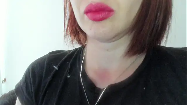 queen fetish online show from 20, 2, 2026