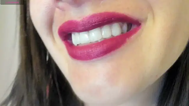 Snapshot of queen_fetish chatting on 23, 6, 2026 queen fetish online show from 23, 6, 2026