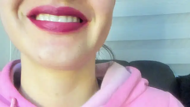 Snapshot of queen_fetish chatting on 4, 7, 2026 queen fetish online show from 4, 7, 2026