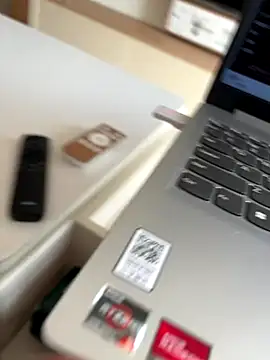 Snapshot of Zhuli11 chatting on 22, 10, 2025 Zhuli11 online show from 22, 10, 2025