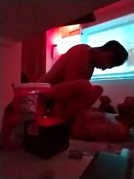 prettyboi6992 online show from 27, 3, 2026
