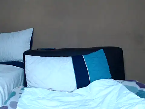 Snapshot of AdelaideT chatting on 26, 2, 2025 AdelaideT online show from 26, 2, 2025