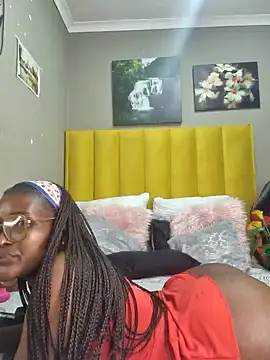 Bustygoddess32 online show from 5, 1, 2025