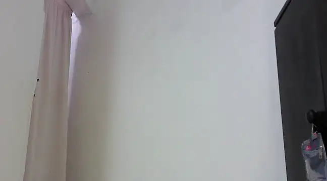 Snapshot of Sexxybella27 chatting on 12, 3, 2025 Sexxybella27 online show from 12, 3, 2025