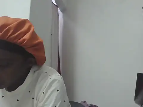 Snapshot of Sexxybella27 chatting on 16, 9, 2025 Sexxybella27 online show from 16, 9, 2025