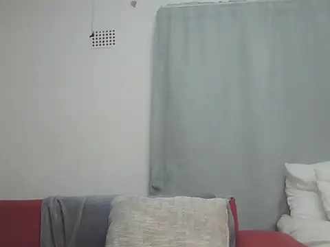 Snapshot of Sexxybella27 chatting on 5, 12, 2025 Sexxybella27 online show from 5, 12, 2025