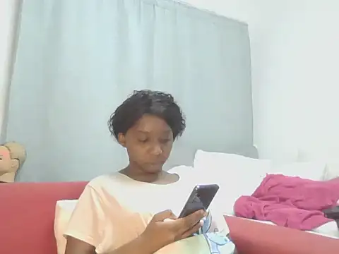 Sexxybella27 online show from 19, 5, 2026