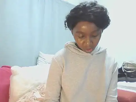 Snapshot of Sexxybella27 chatting on 6, 6, 2026 Sexxybella27 online show from 6, 6, 2026
