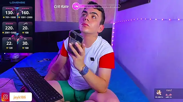 Snapshot of Jey_keler1 chatting on 10, 3, 2025 Jey keler1 online show from 10, 3, 2025