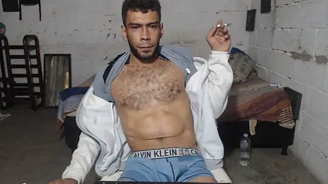 Snapshot of erik_alexander chatting on 22, 10, 2025 erik alexander online show from 22, 10, 2025