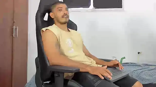 Snapshot of joris_vo chatting on 6, 12, 2024 joris vo online show from 6, 12, 2024