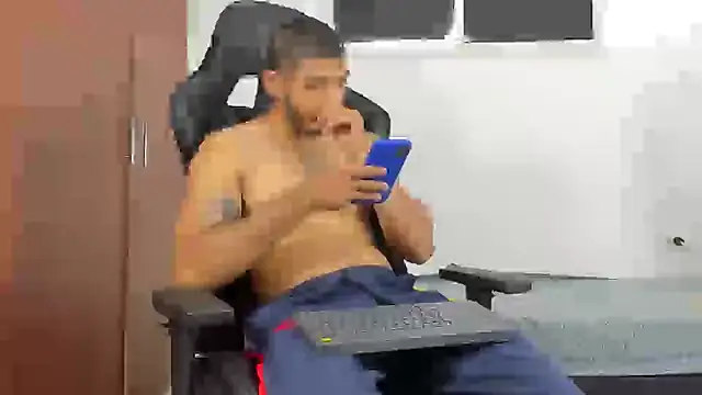 Snapshot of joris_vo chatting on 14, 12, 2024 joris vo online show from 14, 12, 2024