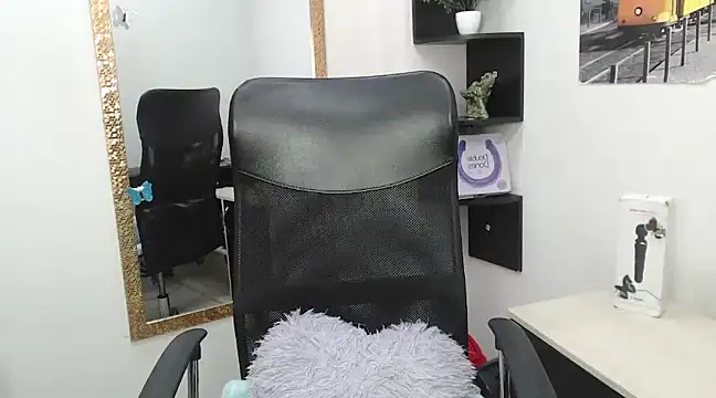 Snapshot of Prety_Nany chatting on 28, 1, 2025 Prety Nany online show from 28, 1, 2025