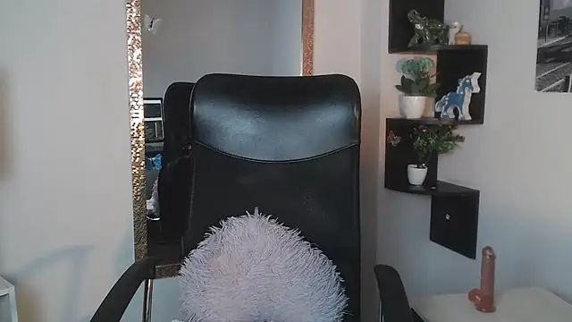 Snapshot of Prety_Nany chatting on 21, 2, 2025 Prety Nany online show from 21, 2, 2025