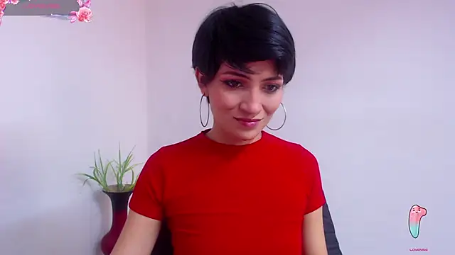 Snapshot of Hannaaaa__ chatting on 24, 12, 2024 Hannaaaa online show from 24, 12, 2024