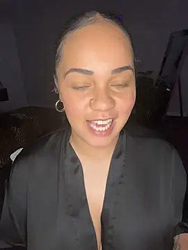 DestineeJayde online show from 4, 5, 2026
