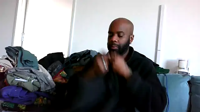 Snapshot of Horus0027 chatting on 29, 3, 2026 Horus0027 online show from 29, 3, 2026