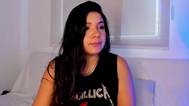 Snapshot of miaa_daniels chatting on 12, 1, 2026 miaa daniels online show from 12, 1, 2026