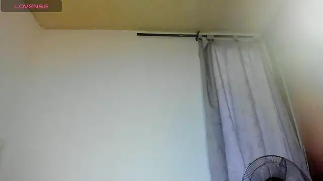 xia ebonyts online show from 4, 6, 2026