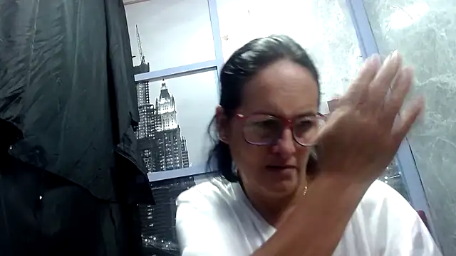 Snapshot of Nastylatinaxxx chatting on 1, 2, 2026 Nastylatinaxxx online show from 1, 2, 2026