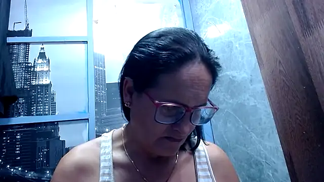 Nastylatinaxxx online show from 13, 3, 2026