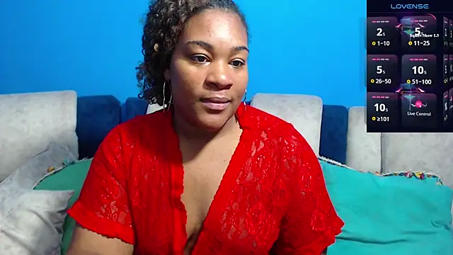 Snapshot of the_pearl199 chatting on 4, 12, 2024 the pearl199 online show from 4, 12, 2024