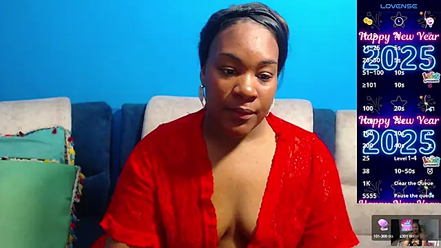 Snapshot of the_pearl199 chatting on 11, 1, 2025 the pearl199 online show from 11, 1, 2025