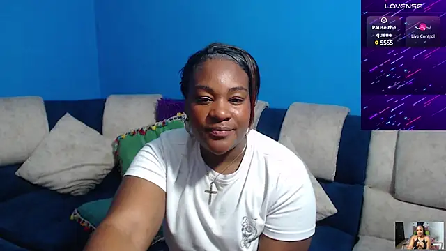 Snapshot of the_pearl199 chatting on 9, 2, 2025 the pearl199 online show from 9, 2, 2025