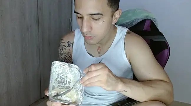 Sisoyalejo420 online show from 18, 12, 2024