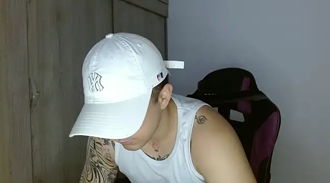 Sisoyalejo420 online show from 24, 12, 2024