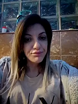 Snapshot of RileyLanna chatting on 4, 12, 2025 RileyLanna online show from 4, 12, 2025