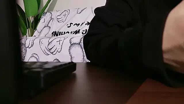 Snapshot of POCARI_SWEAT chatting on 3, 3, 2026 POCARI SWEAT online show from 3, 3, 2026