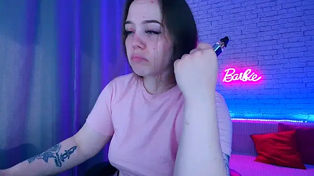 -Stacyy- online show from 4, 8, 2026